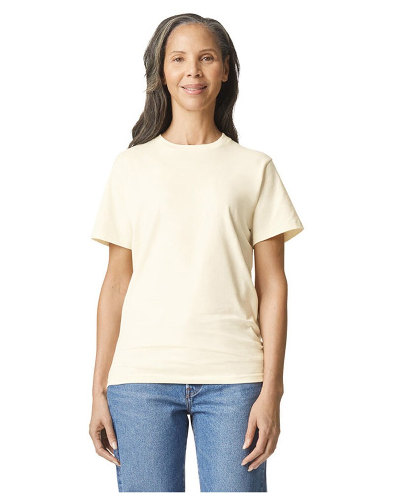 Gildan H000 - Adult T-Shirt